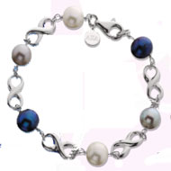 Tri-color Pearl Bracelet Tri-color Pearl Bracelet